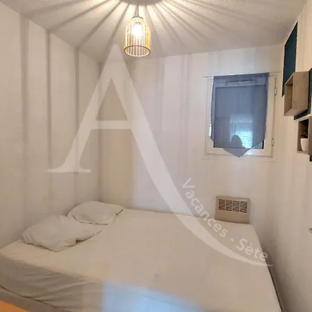 T3 En Plein Coeur Corniche Et Proche Des Plages Apartment *